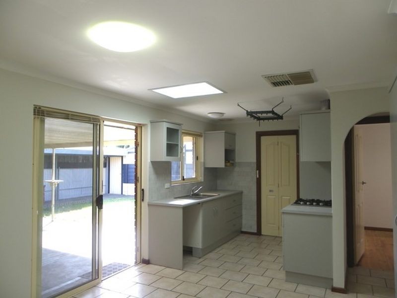 38 Danielle Drive, Salisbury Plain SA 5109