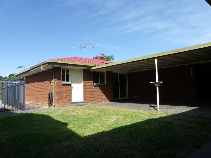 38 Danielle Drive, Salisbury Plain SA 5109