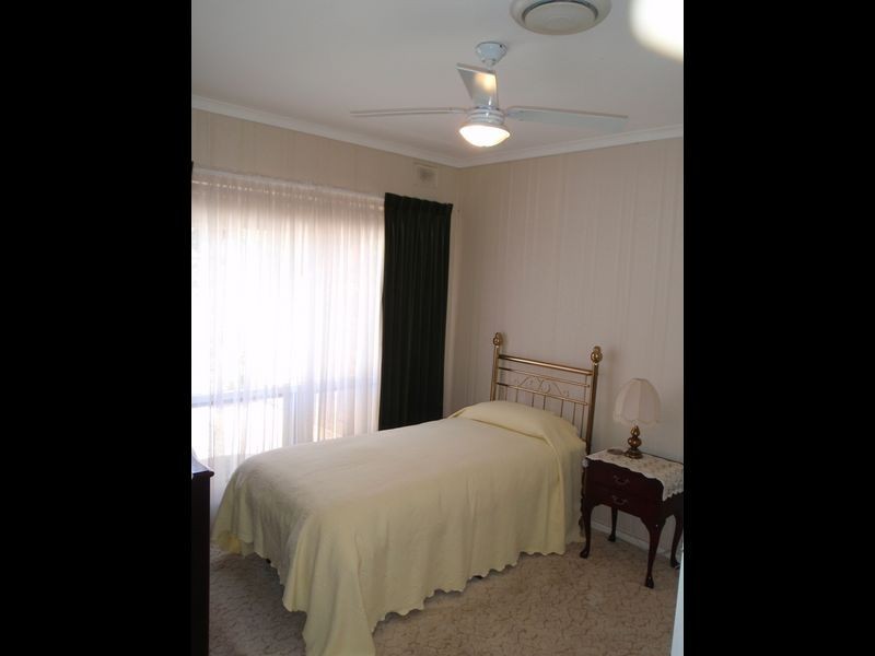 9 – 1 Douglas Avenue, Salisbury SA 5108