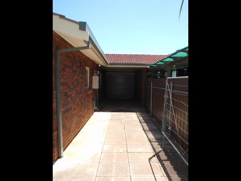 9 – 1 Douglas Avenue, Salisbury SA 5108