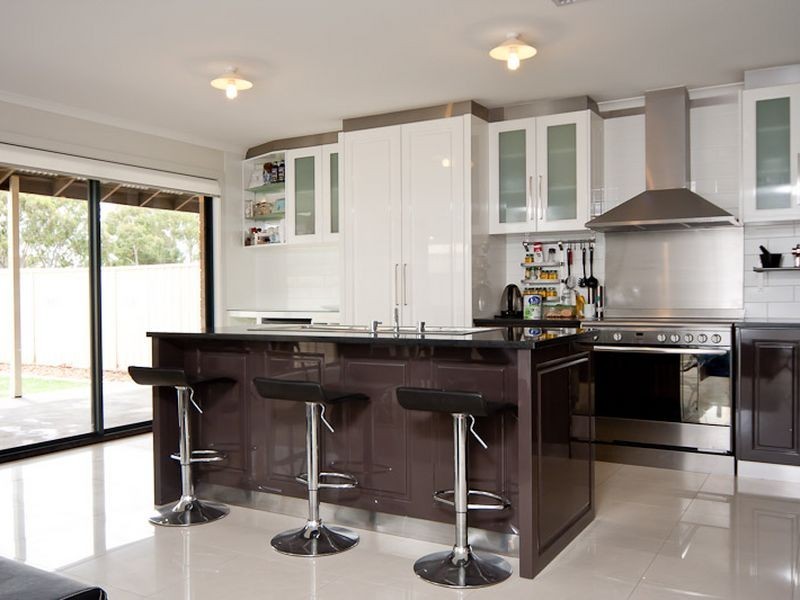 9 Napoleon Court, Paralowie SA 5108