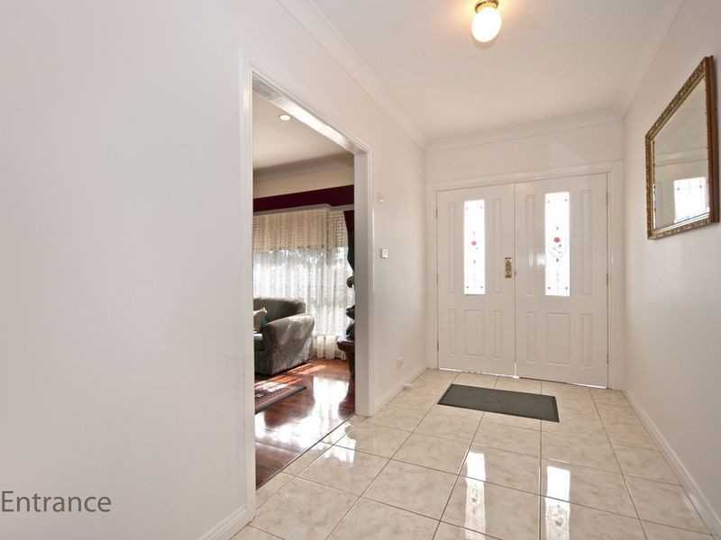 9 Quarry Road, Gulfview Heights SA 5096