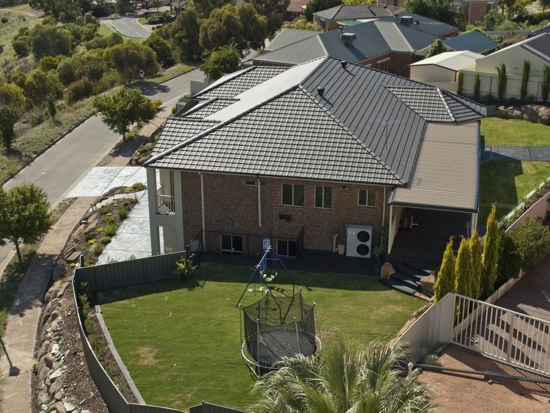 50 Kara Crescent, Gulfview Heights SA 5096