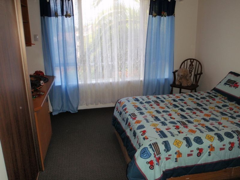 8 Altola Road, Modbury SA 5092