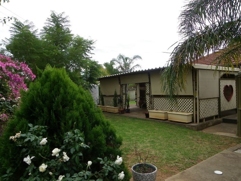 39 Londonderry Avenue, Salisbury Downs SA 5108