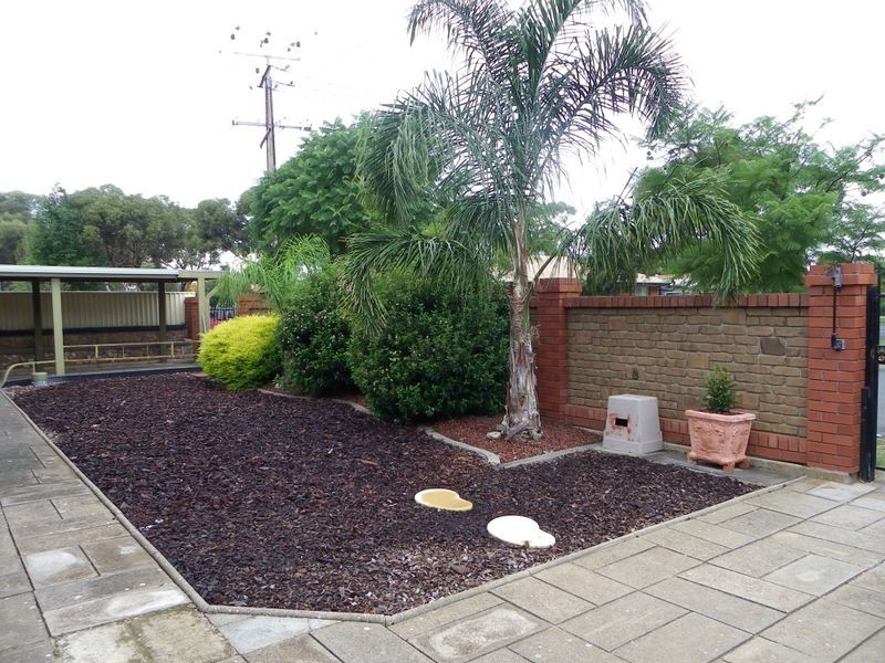 39 Londonderry Avenue, Salisbury Downs SA 5108
