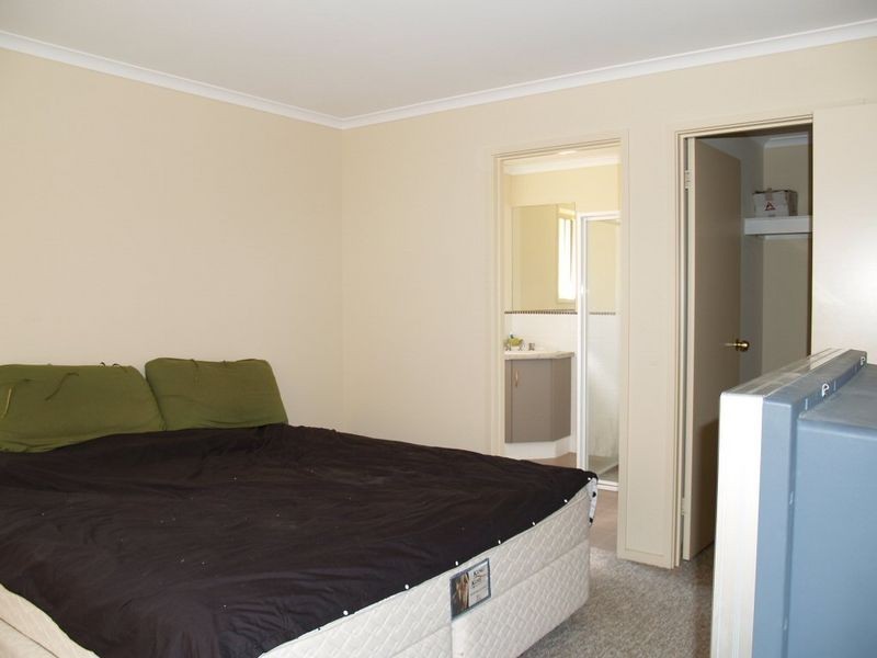 2 Briar Court, Parafield Gardens SA 5107