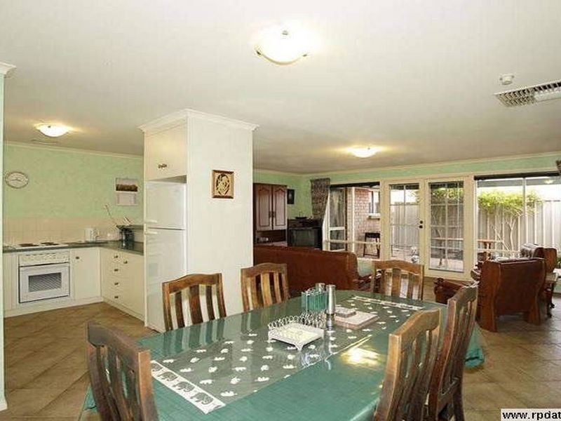 19 Mandarine Avenue, Golden Grove SA 5125