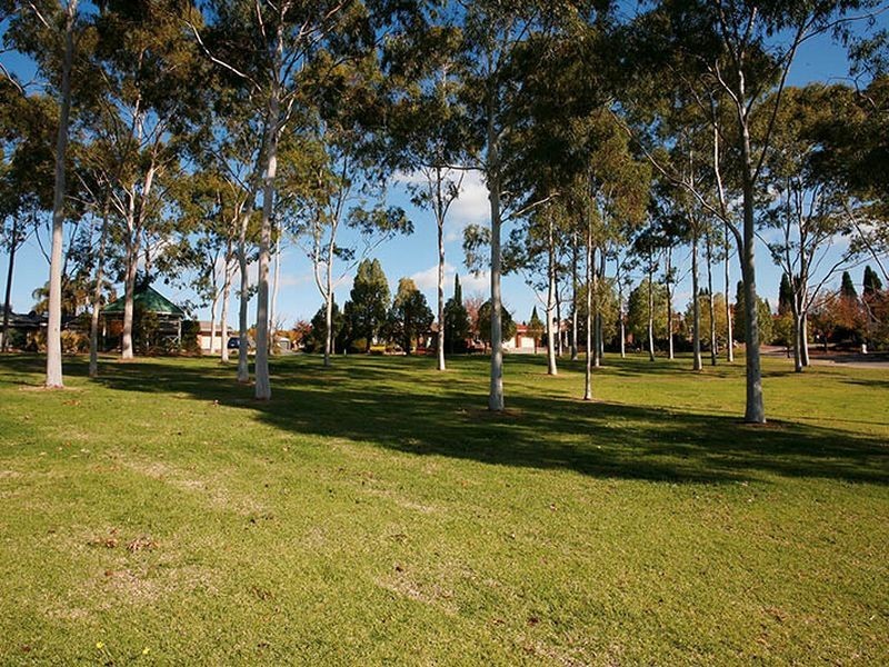 19 Mandarine Avenue, Golden Grove SA 5125