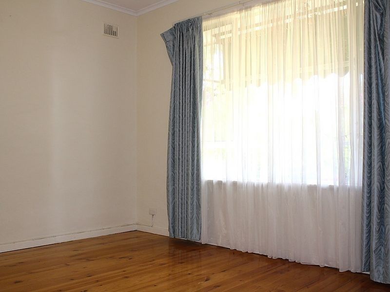 10 Robert Road, Hillbank SA 5112