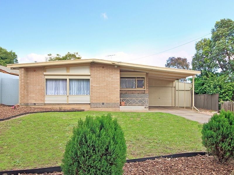 11 Weir Road, Para Hills SA 5096