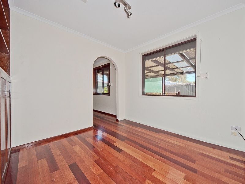 13 Burstall Court, Parafield Gardens SA 5107