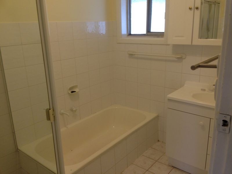 14 St Albans Road, Evanston SA 5116