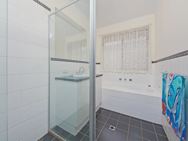 10 Pintillo Court, Burton SA 5110