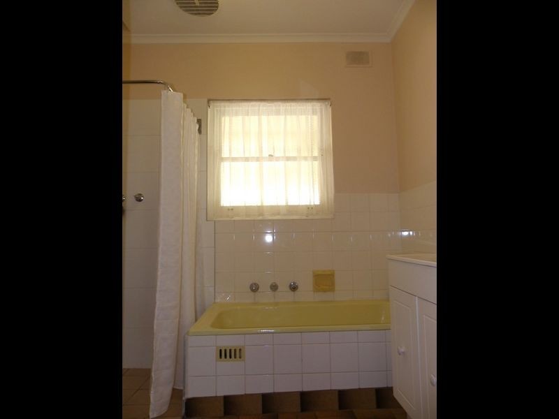 15 Universal Road, Salisbury Downs SA 5108