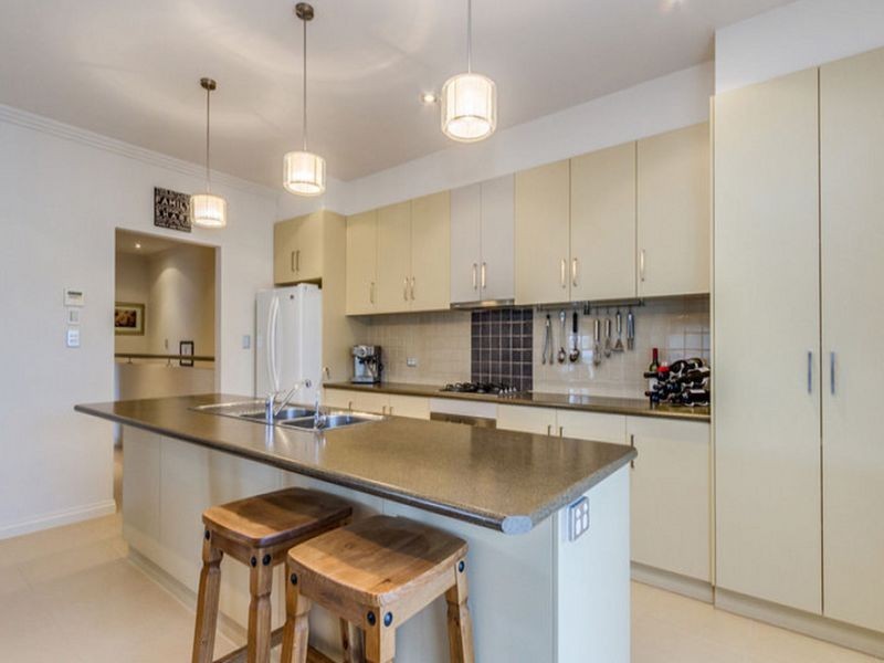 48 Grasswren Way, Mawson Lakes SA 5095
