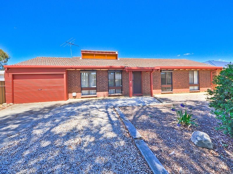 9 Lukin Avenue, Paralowie SA 5108