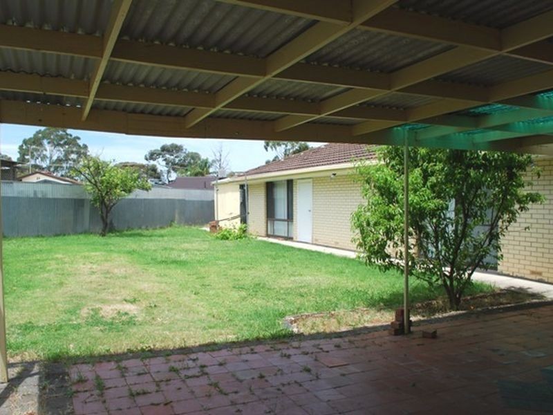 19 Armona Avenue, Para Vista SA 5093