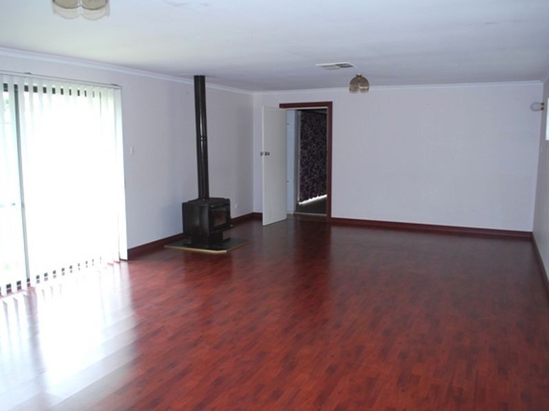 19 Armona Avenue, Para Vista SA 5093