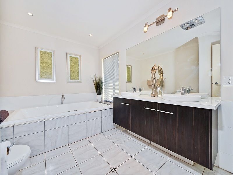 5 Brookfield Avenue, Burton SA 5110