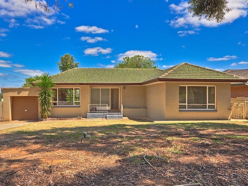 2 Mark Court, Ingle Farm SA 5098