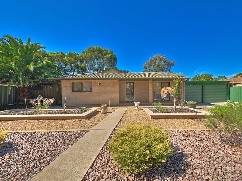 11 Lobelia Drive, Parafield Gardens SA 5107