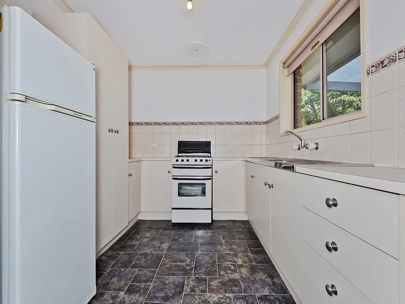 2/5 Camberwell Rise, Salisbury East SA 5109