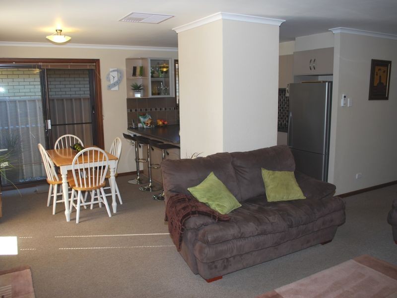 40 Grant Avenue, Salisbury Downs SA 5108