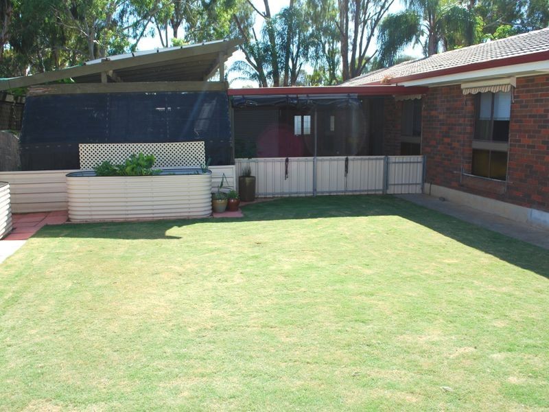 40 Grant Avenue, Salisbury Downs SA 5108