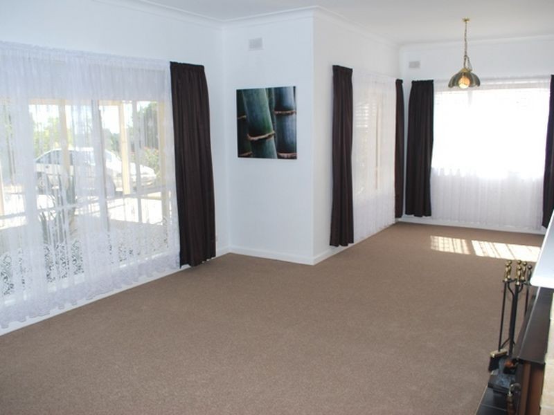 29 Burton Road, Athelstone SA 5076