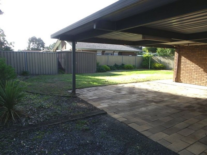 1 Blakiston Court, Paralowie SA 5108