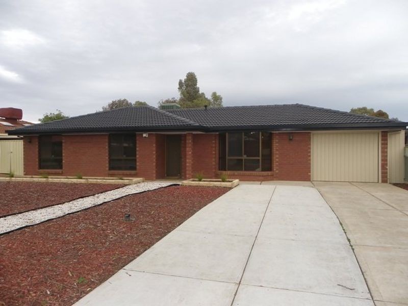 12 Boyara Crescent, Paralowie SA 5108