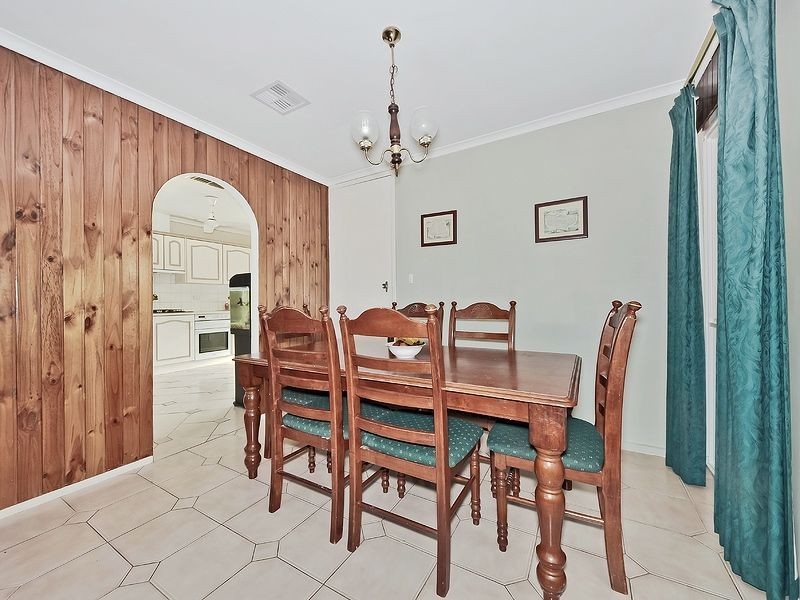 27 Coach Street, Salisbury East SA 5109