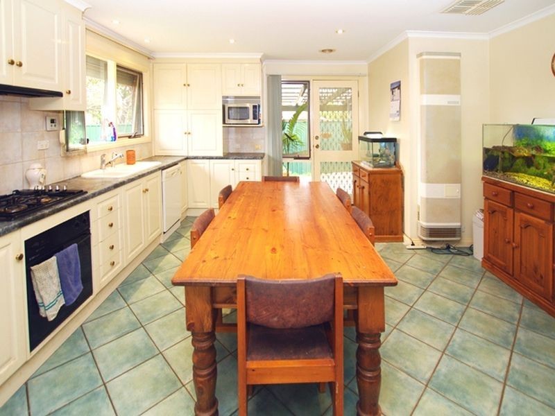 14 McEvoy Drive, Salisbury East SA 5109