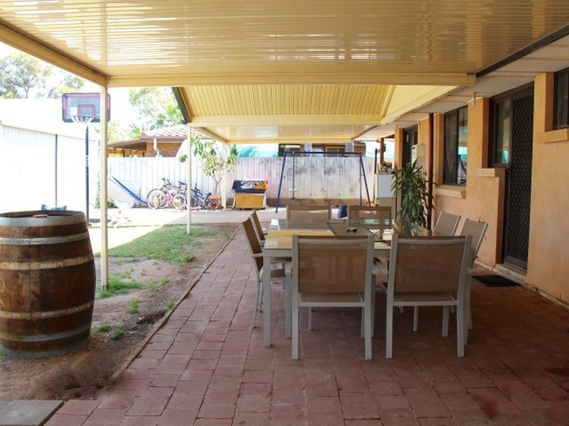 27 Carson Street, Parafield Gardens SA 5107