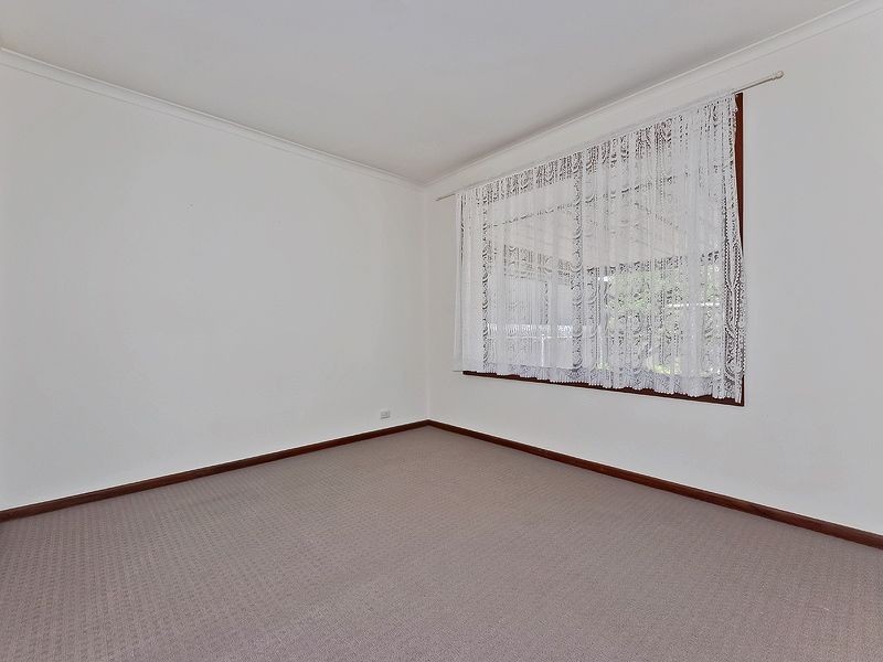 18 Woodfield Drive, Salisbury Downs SA 5108