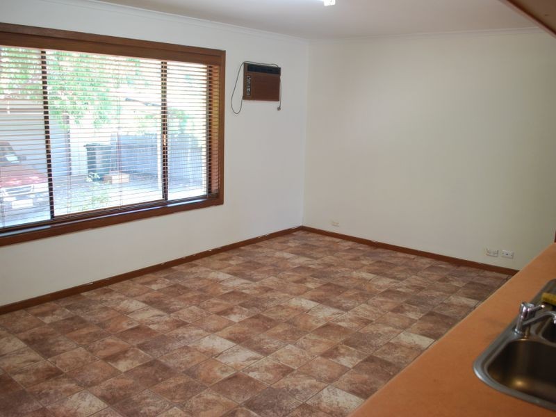 17 Shakespeare Way, Para Hills SA 5096