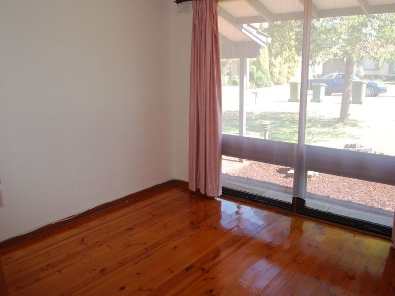 17 Shakespeare Way, Para Hills SA 5096