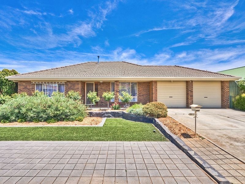 1 Holmeswood Court, Para Hills West SA 5096