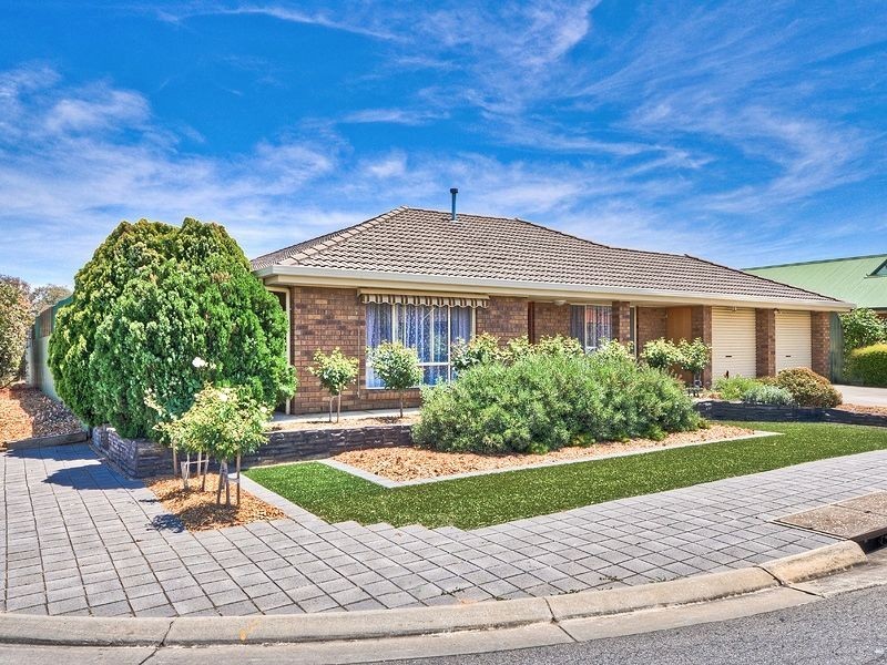 1 Holmeswood Court, Para Hills West SA 5096