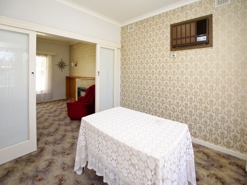 4 Halbury Road, Salisbury SA 5108