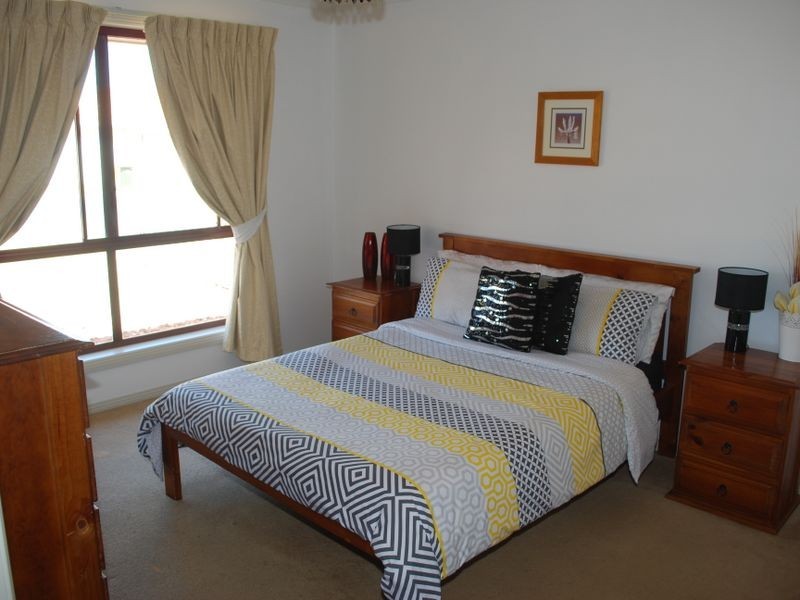 17 Majestic Avenue, Paralowie SA 5108