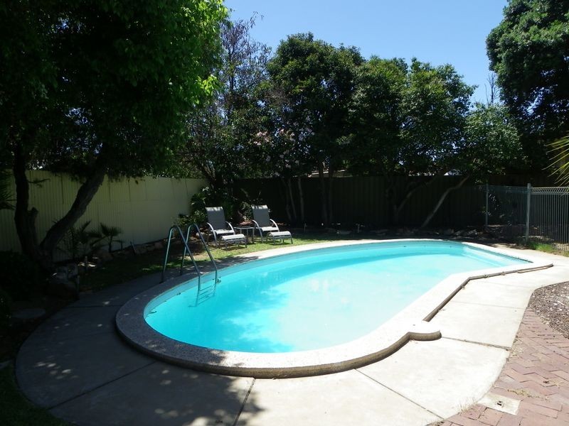 55-57 Collingbourne Drive, Elizabeth Vale SA 5112