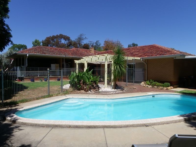 55-57 Collingbourne Drive, Elizabeth Vale SA 5112