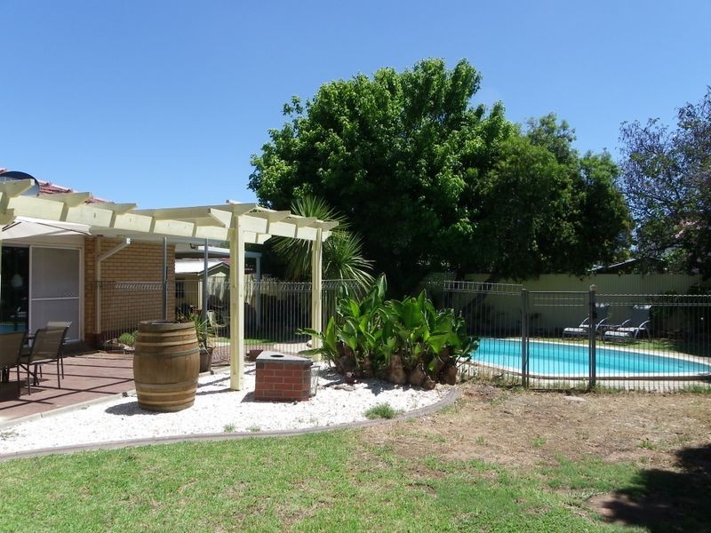 55-57 Collingbourne Drive, Elizabeth Vale SA 5112
