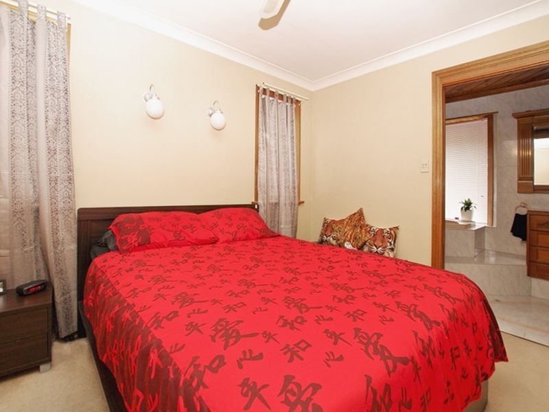1 Whelstone Road, Salisbury Downs SA 5108