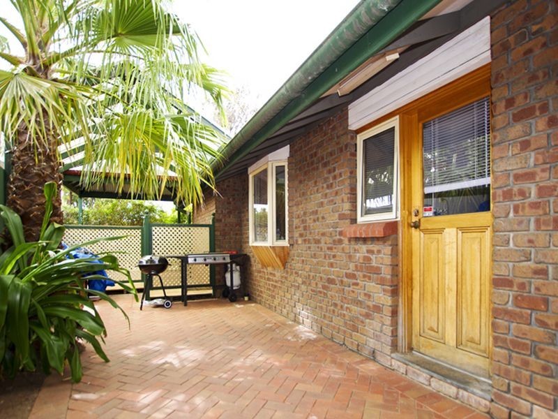 1 Whelstone Road, Salisbury Downs SA 5108