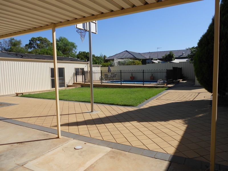 8 Turquoise Drive, Salisbury East SA 5109