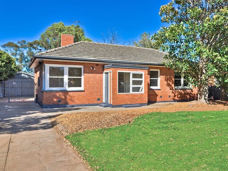 12 Chaddenwick Road, Elizabeth Vale SA 5112