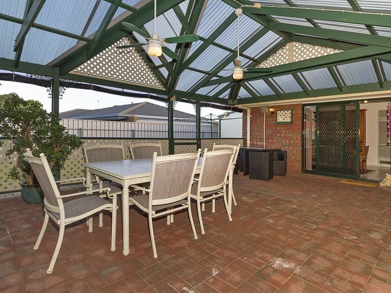 14 Lovelock Road, Parafield Gardens SA 5107